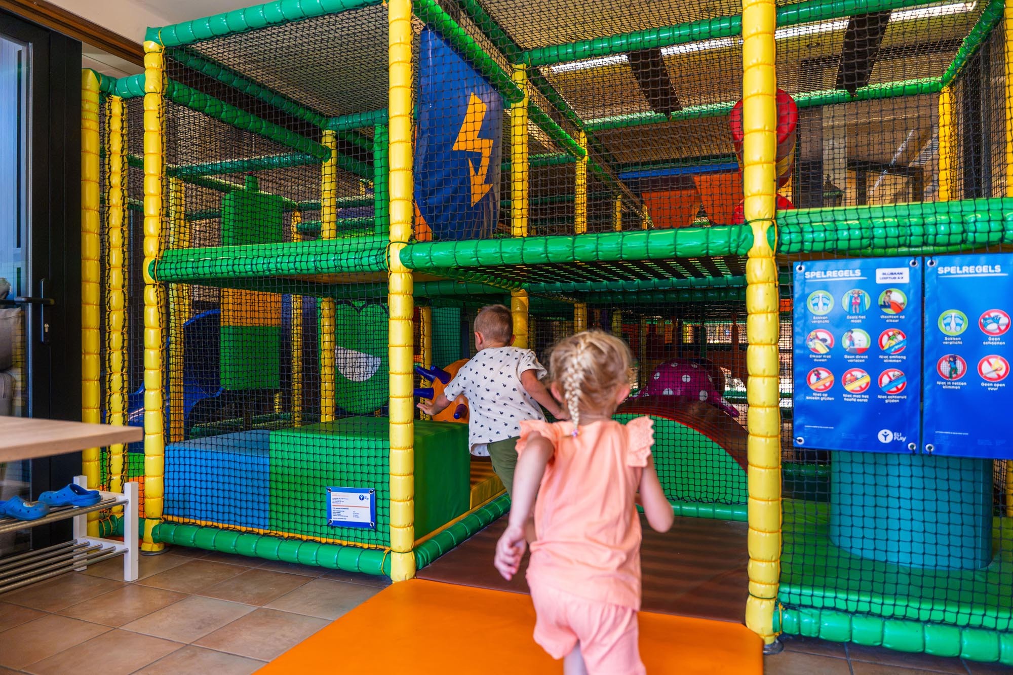 Aire de jeux intérieure